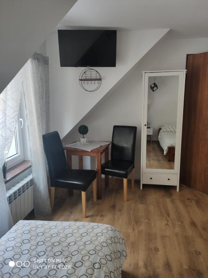 Apartamenty Pod Sosnami Ostroda Miedzylesie 6Os Exteriér fotografie